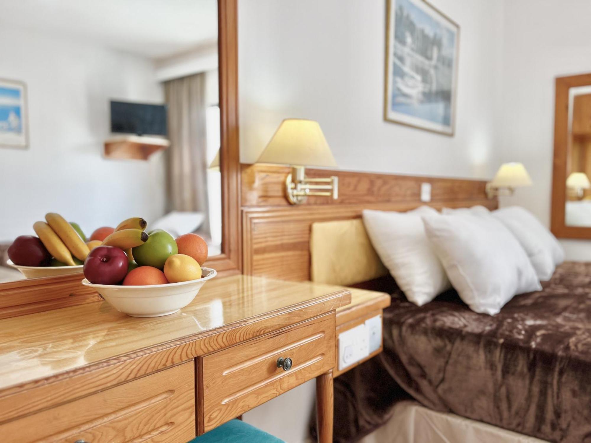 Apartment Nissi Chrysland *