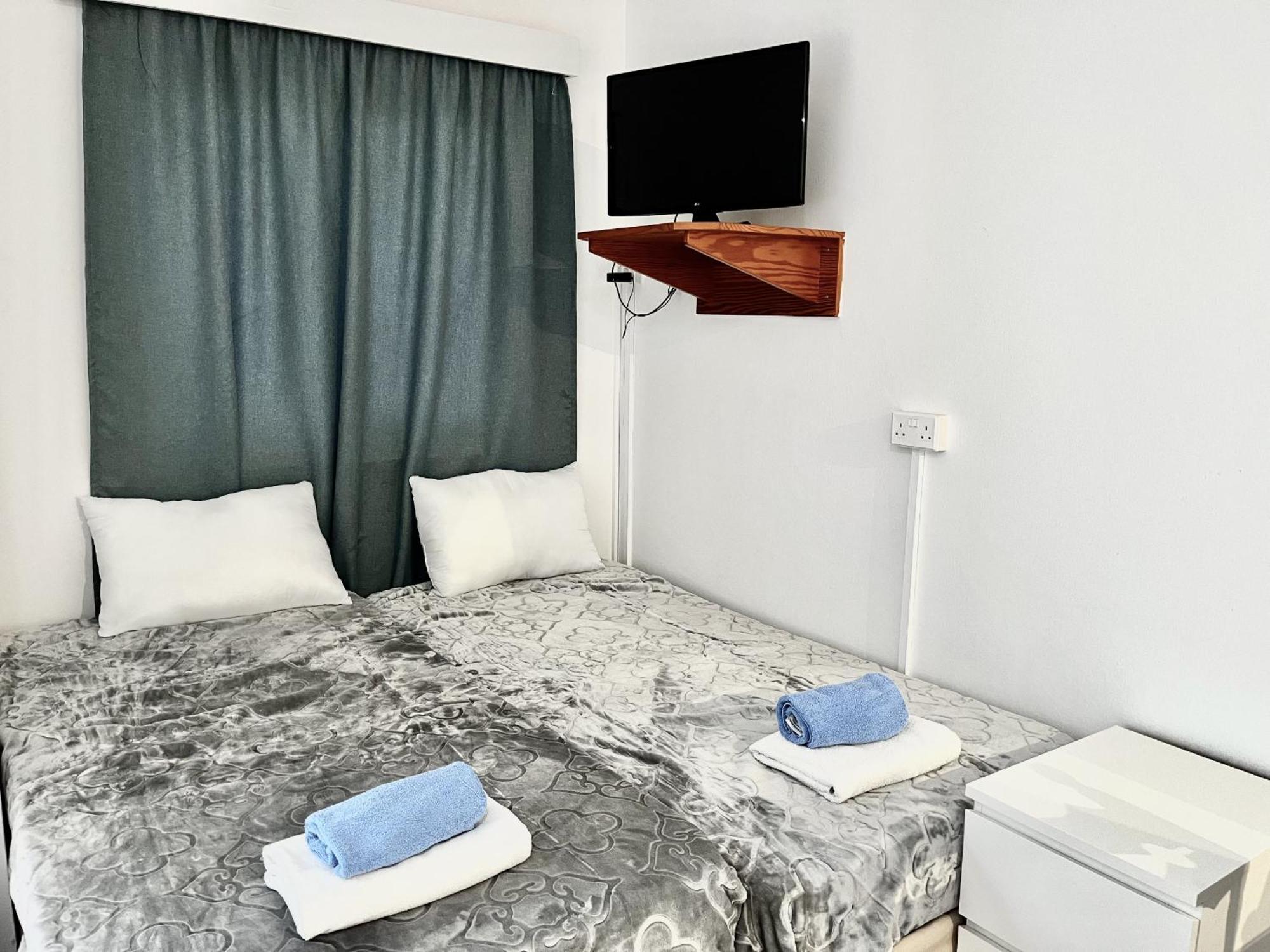 Nissi Chrysland Apartment